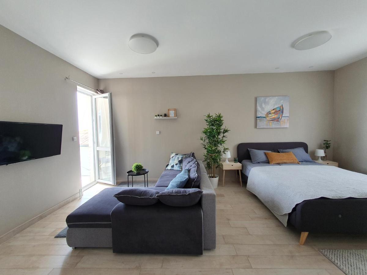 נובליה Apartment Danijela מראה חיצוני תמונה