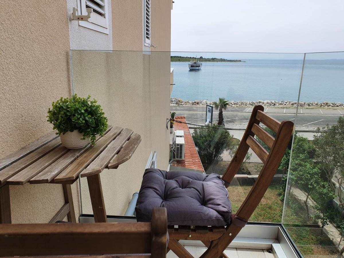 נובליה Apartment Danijela מראה חיצוני תמונה