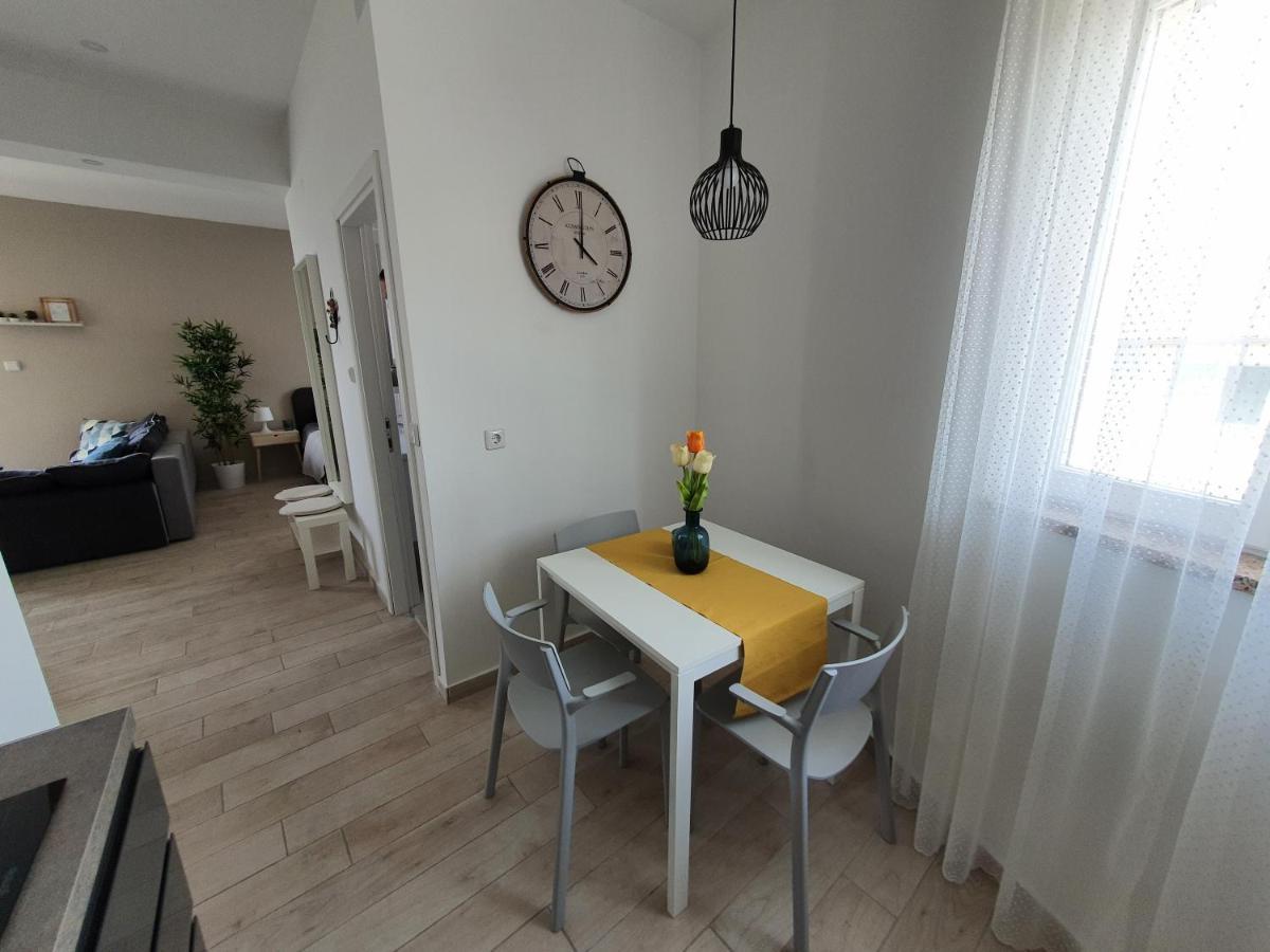 נובליה Apartment Danijela מראה חיצוני תמונה