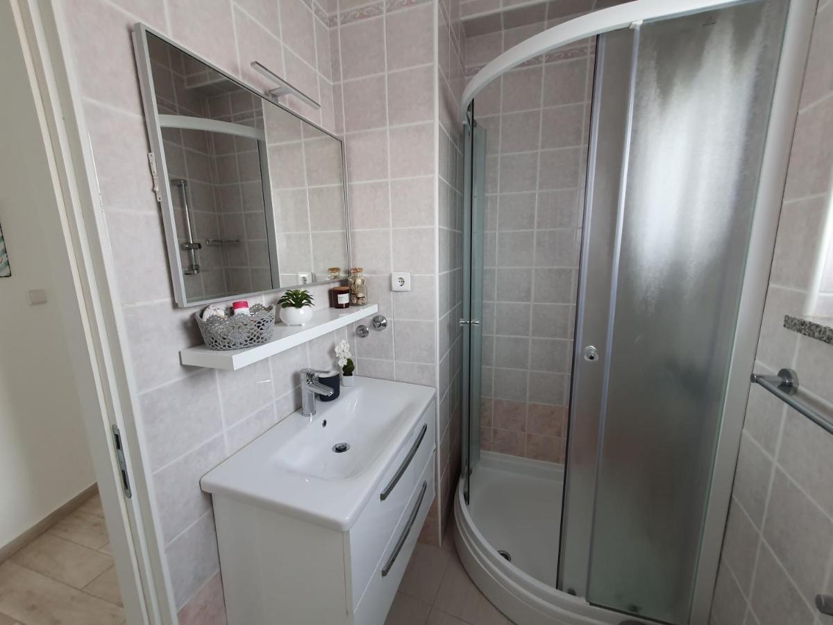 נובליה Apartment Danijela מראה חיצוני תמונה